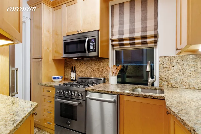 New York City Real Estate | View 11 West 69th Street, 1C | Kitchen | View 3