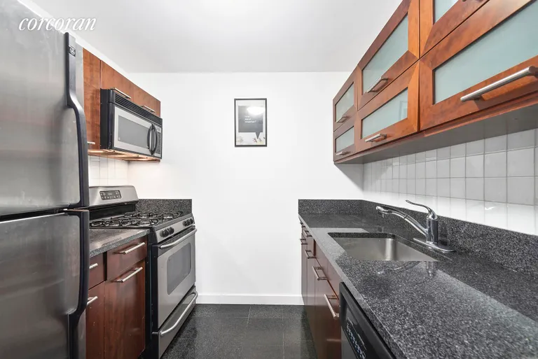 New York City Real Estate | View 121 East 23rd Street, 7 | 5 | View 5