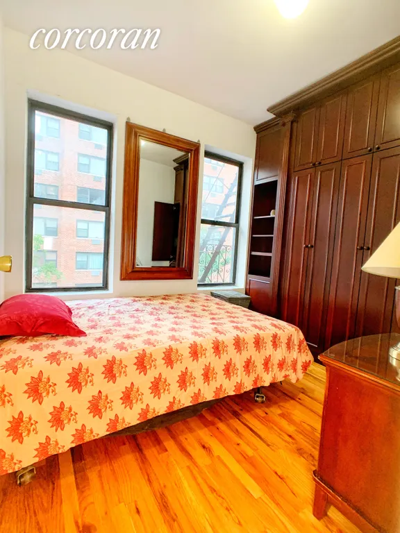 New York City Real Estate | View 246 East 51st Street, 20 | room 6 | View 7