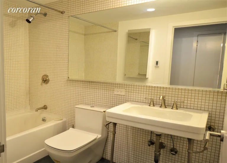 New York City Real Estate | View 25 Willow Place, Garden #1 | room 4 | View 5
