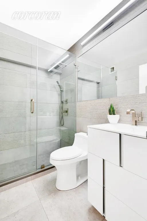 New York City Real Estate | View 45 East 25th Street, 19D | NEW BATHROOM! | View 5