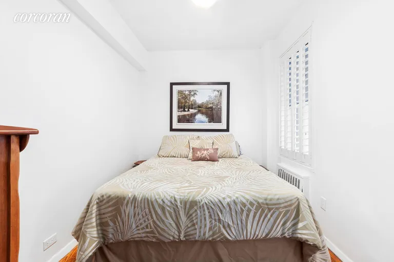 New York City Real Estate | View 1 Gracie Terrace, 11J | 2 | View 3