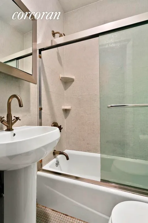 New York City Real Estate | View 140 West 69th Street, 71B | Bathroom | View 3