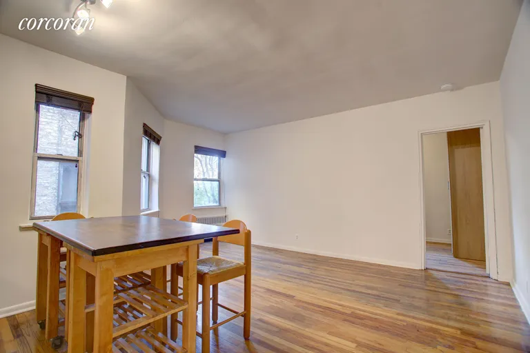 New York City Real Estate | View 44 West 72Nd Street, 5G | room 1 | View 2