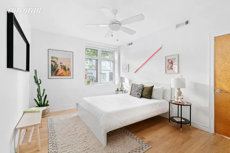 New York City Real Estate | View 35 Underhill Avenue, B1H | room 4 | View 5