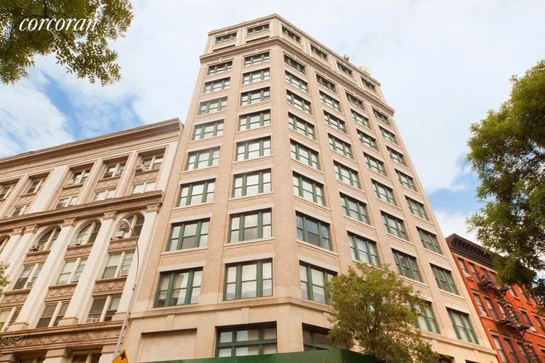 New York City Real Estate | View 147 Waverly Place, 4W | room 7 | View 8