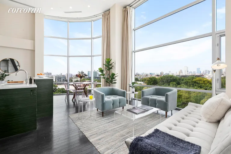 New York City Real Estate | View 524 Manhattan Avenue, 7 | room 1 | View 2