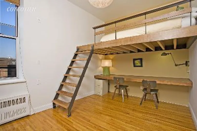 New York City Real Estate | View 29 Tiffany Place, 6H | room 2 | View 3