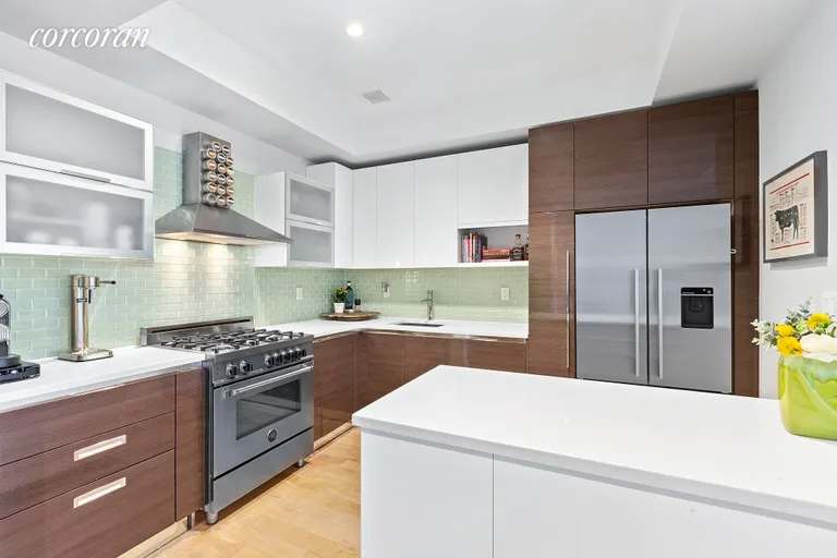 New York City Real Estate | View 817 Dekalb Avenue, 3 | Chef's Kitchen | View 4