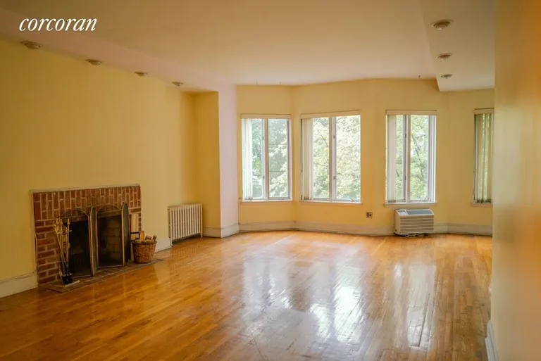 New York City Real Estate | View 11 Monroe Place, 4 | room 3 | View 4