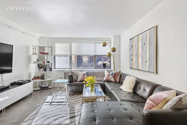 New York City Real Estate | View 209 East 56th Street, 5D | 1 Bed, 1 Bath | View 1