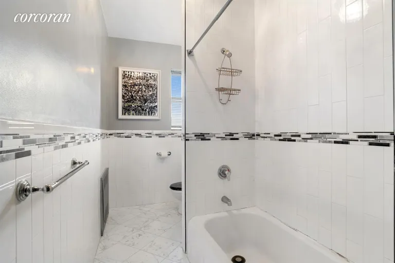 New York City Real Estate | View 125 Hawthorne Street, 6D | Bathroom | View 4