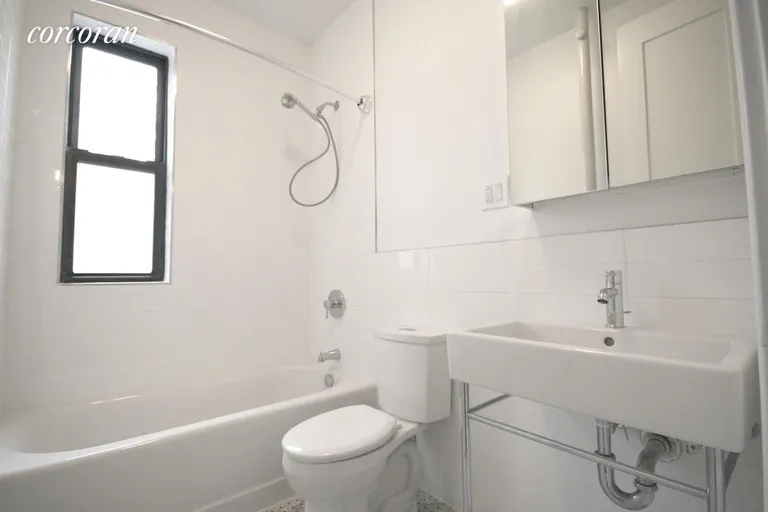New York City Real Estate | View 24-75 38th Street, D2 | room 3 | View 4