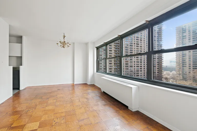 New York City Real Estate | View 180 West End Avenue, 8F | room 6 | View 7