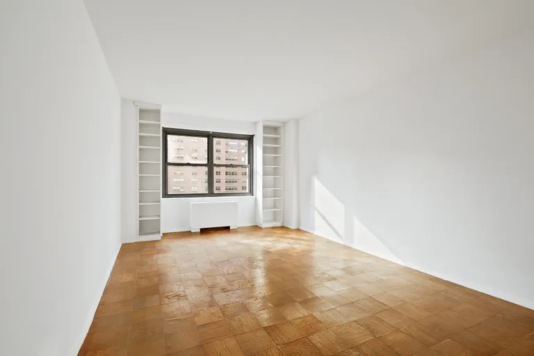 New York City Real Estate | View 180 West End Avenue, 8F | room 2 | View 3