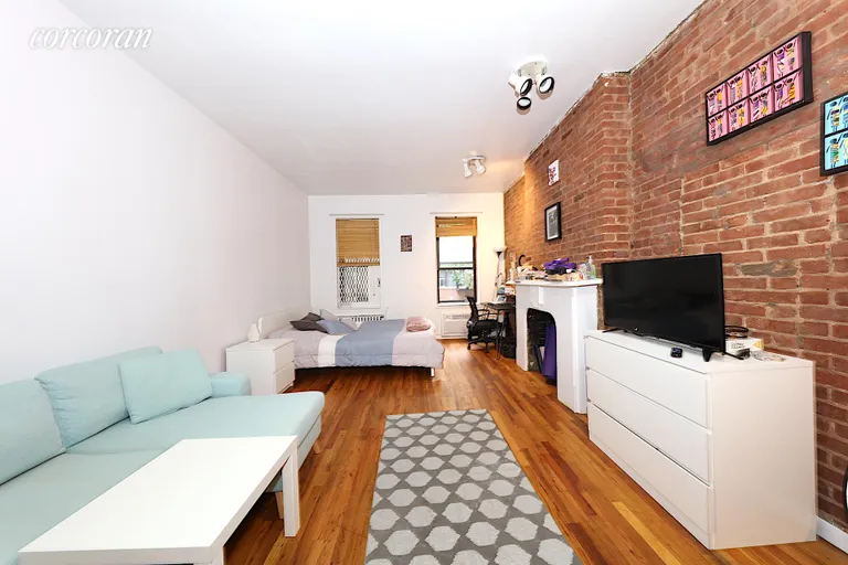 New York City Real Estate | View 348 East 89th Street, 3E | 1 Bath | View 1