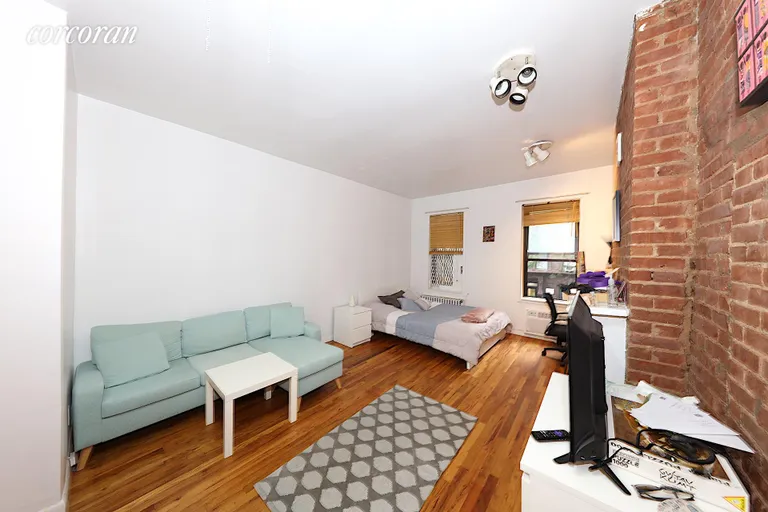New York City Real Estate | View 348 East 89th Street, 3E | room 1 | View 2