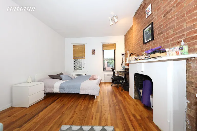 New York City Real Estate | View 348 East 89th Street, 3E | room 2 | View 3