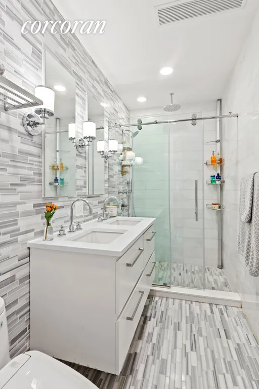 New York City Real Estate | View 288A 16th Street | Master En-Suite Bathroom | View 10