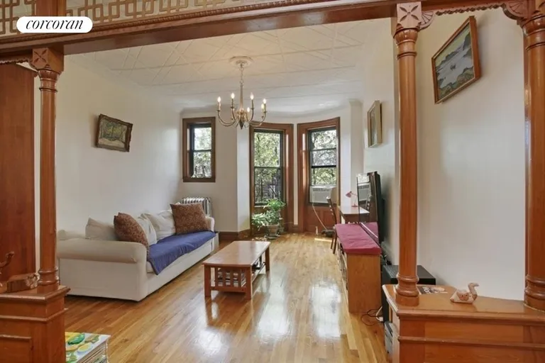 New York City Real Estate | View 707 Carroll Street, 4L | 2 Beds, 1 Bath | View 1