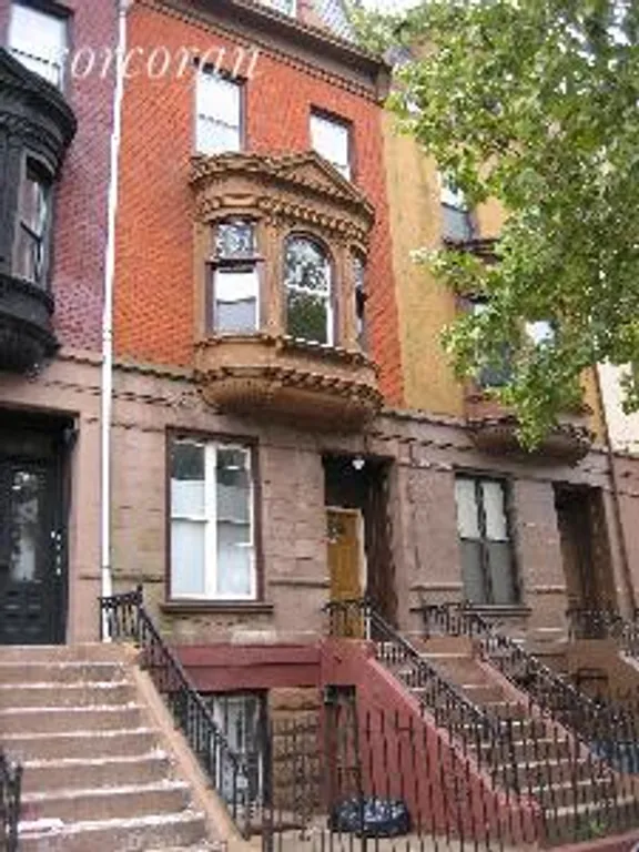 New York City Real Estate | View 188 Lefferts Place, 3 | 1 Bed, 1 Bath | View 1