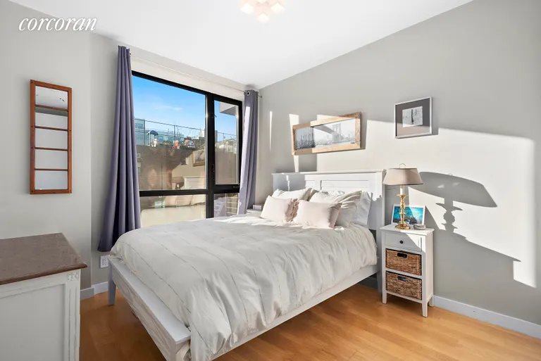 New York City Real Estate | View 516 Classon Avenue, 3C | Filled with afternoon light | View 6
