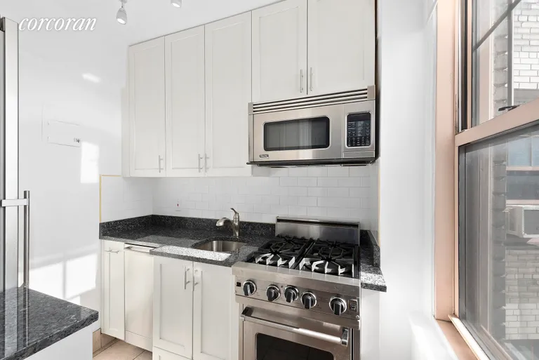 New York City Real Estate | View 2 Horatio Street, 11M | room 4 | View 5