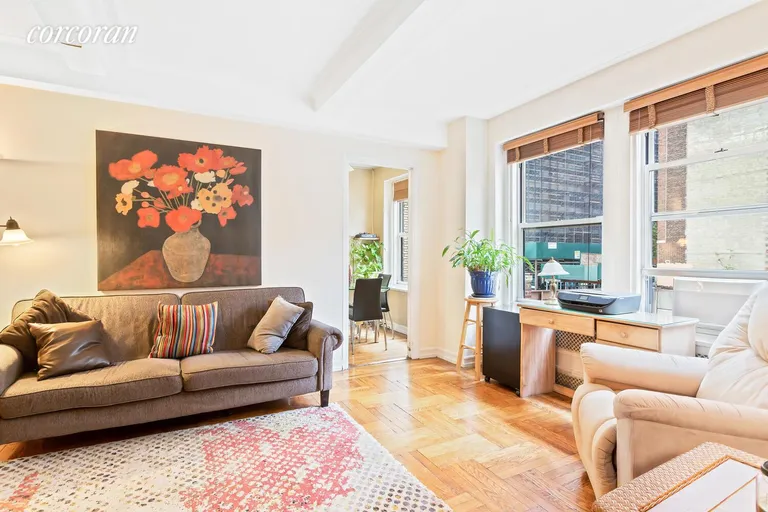 New York City Real Estate | View 433 West 34th Street, 2N | room 2 | View 3