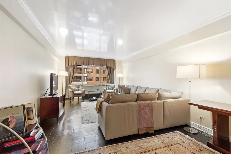 New York City Real Estate | View 25 Sutton Place South, 8R | 1 Bed, 2 Baths | View 1