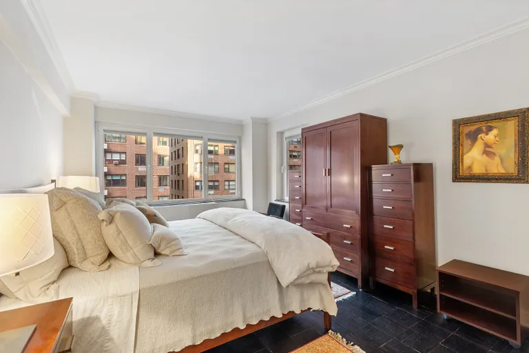 New York City Real Estate | View 25 Sutton Place South, 8R | Other Listing Photo | View 5