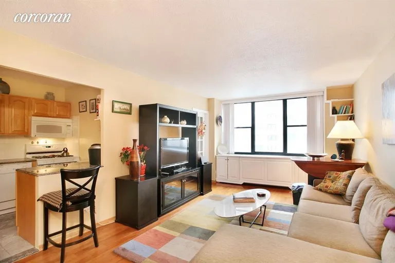 New York City Real Estate | View 301 East 87th Street, 14E | 2 Beds, 1 Bath | View 1
