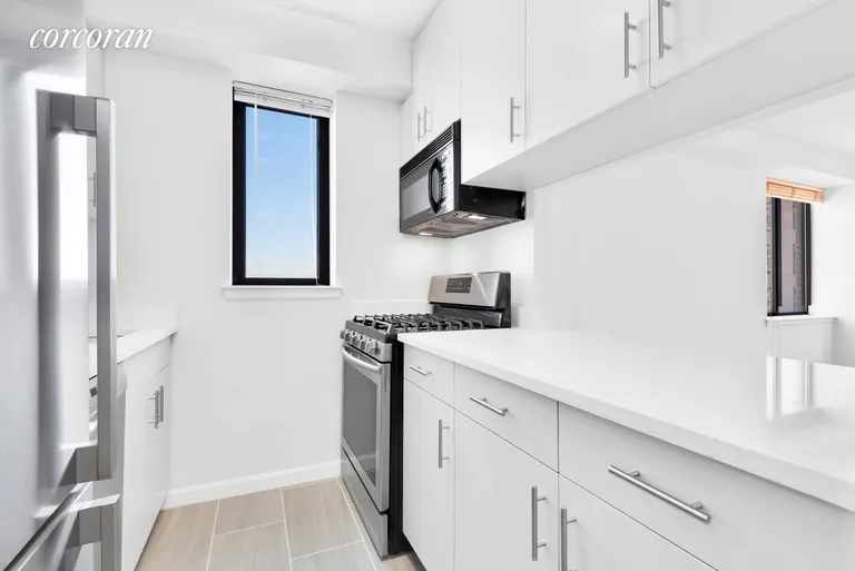 New York City Real Estate | View 45 East 25th Street, 37C | Kitchen | View 7