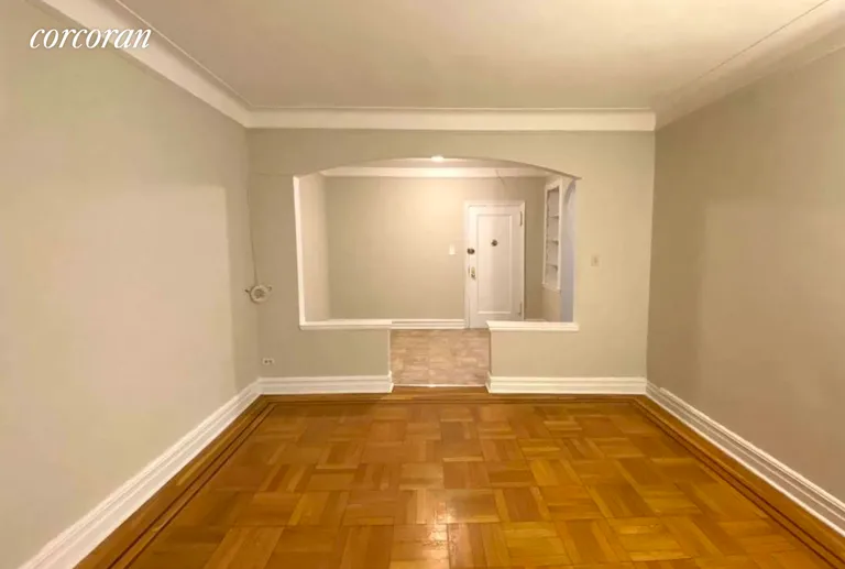 New York City Real Estate | View 50 Ocean Parkway, 2F | room 5 | View 6