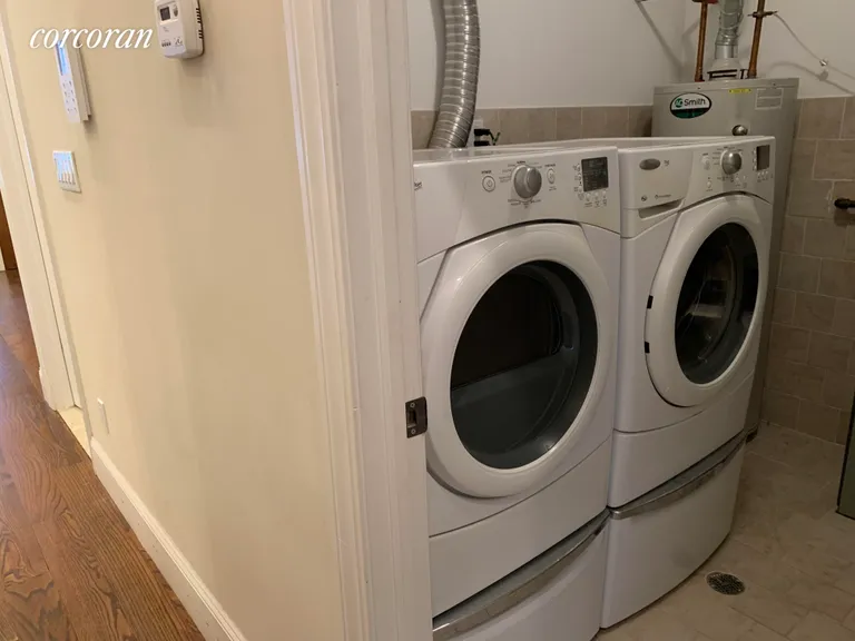 New York City Real Estate | View 118 President Street, 2 | Washer/Dryer | View 8