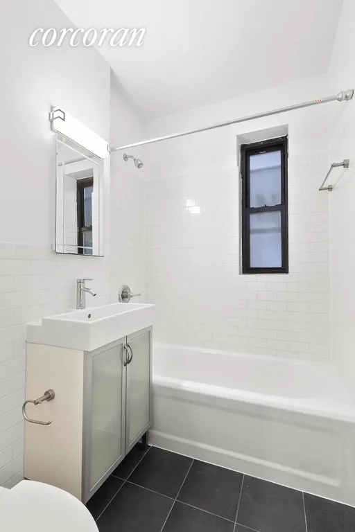 New York City Real Estate | View 225 East 74th Street, 1D | 5 | View 6