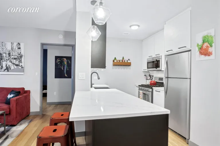 New York City Real Estate | View 8 Vanderbilt Avenue, 5K | room 5 | View 6
