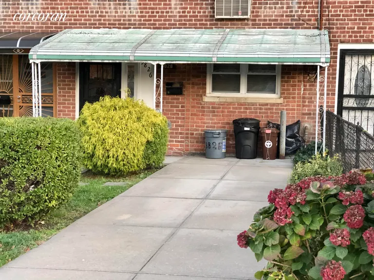 New York City Real Estate | View 3826 Laconia Avenue, 1 | Dedicated parking spot | View 9