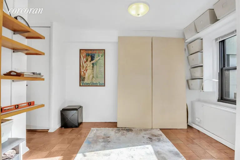 New York City Real Estate | View 220 East 57th Street, 17-H | room 4 | View 5
