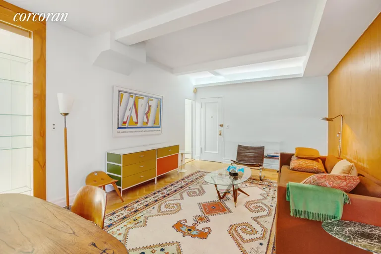 New York City Real Estate | View 130 East End Avenue, 10C | Living Room | View 2