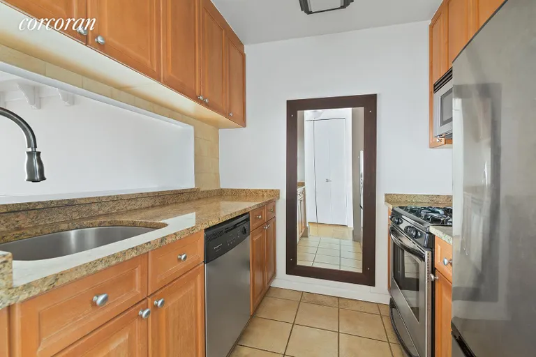 New York City Real Estate | View 215 West 95th Street, 9A | room 5 | View 6