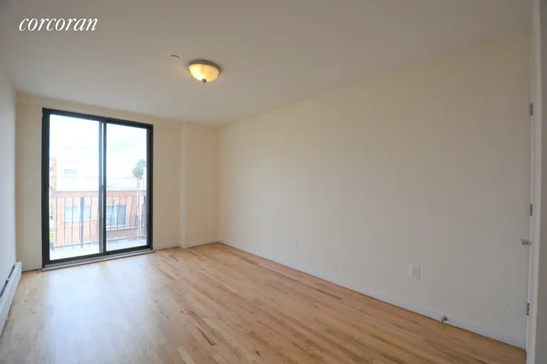 New York City Real Estate | View 71-49 160th Street, 4A | room 3 | View 4