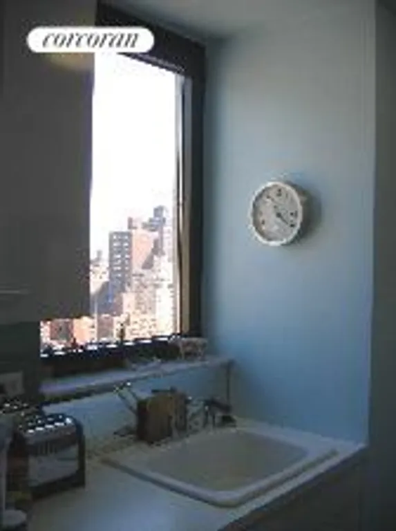 New York City Real Estate | View 255 East 49th Street, 27A | room 3 | View 4