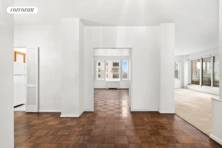 New York City Real Estate | View 176 East 71st Street, 19d | Entrance Foyer | View 6