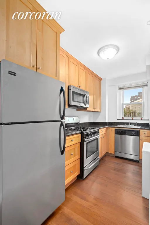 New York City Real Estate | View 111 Third Avenue, 7C | room 1 | View 2