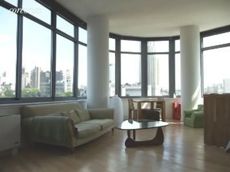New York City Real Estate | View 230 Ashland Place, 7C | 2 Beds, 2 Baths | View 1
