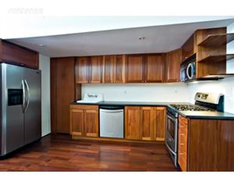 New York City Real Estate | View 145 Columbia Street, 3 | room 1 | View 2
