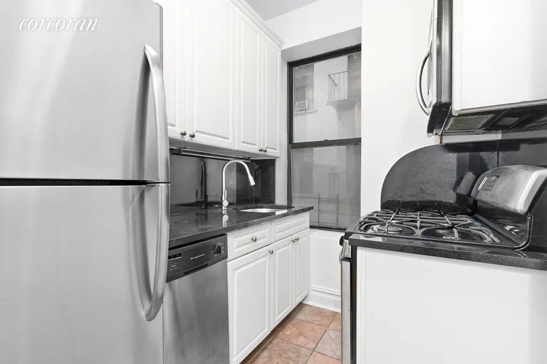 New York City Real Estate | View 63 West 107th Street, 3 | room 2 | View 3