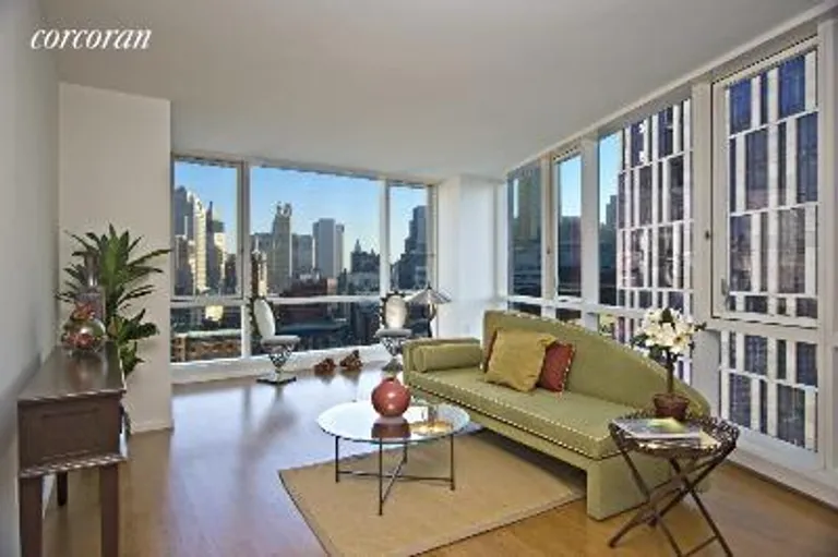 New York City Real Estate | View 200 Chambers Street, 17G | 2 Beds, 2 Baths | View 1