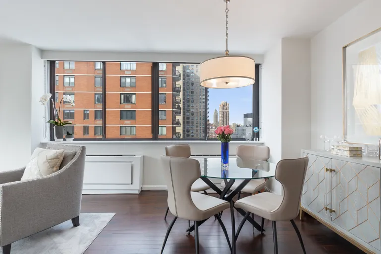 New York City Real Estate | View 330 East 75th Street, 20A | Living Room / Dining Room | View 3