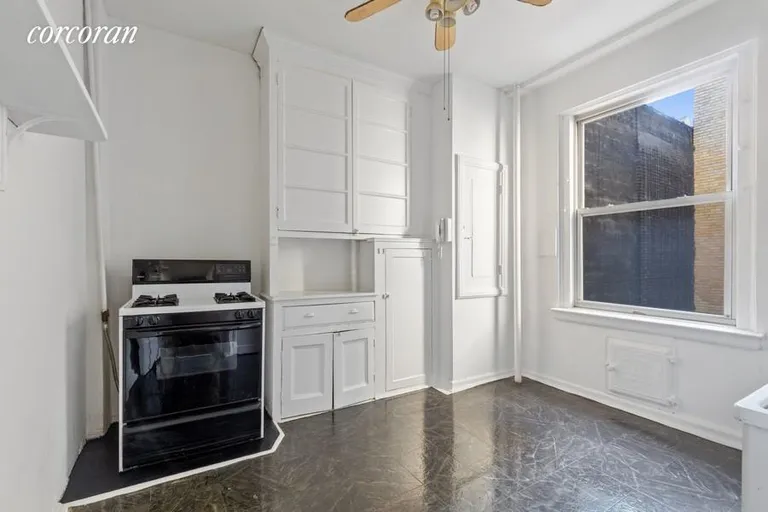 New York City Real Estate | View 37 West 93rd Street, 15 | Kitchen | View 6
